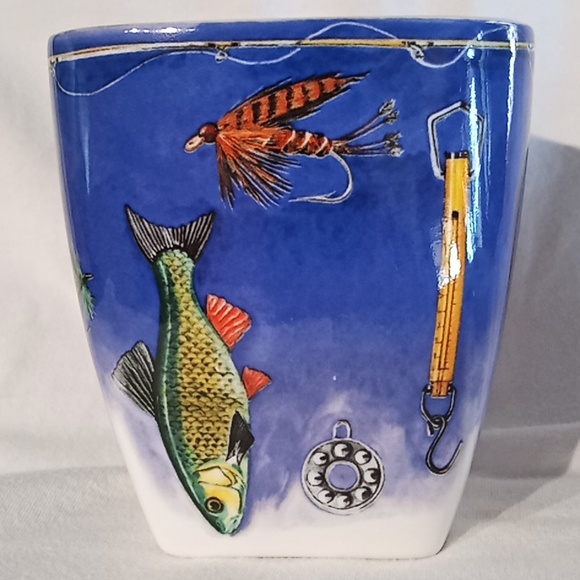 Crown Trent Fine Bone China Square Mug. "Best Fisherman". Flawless Condition. - Picture 4 of 14